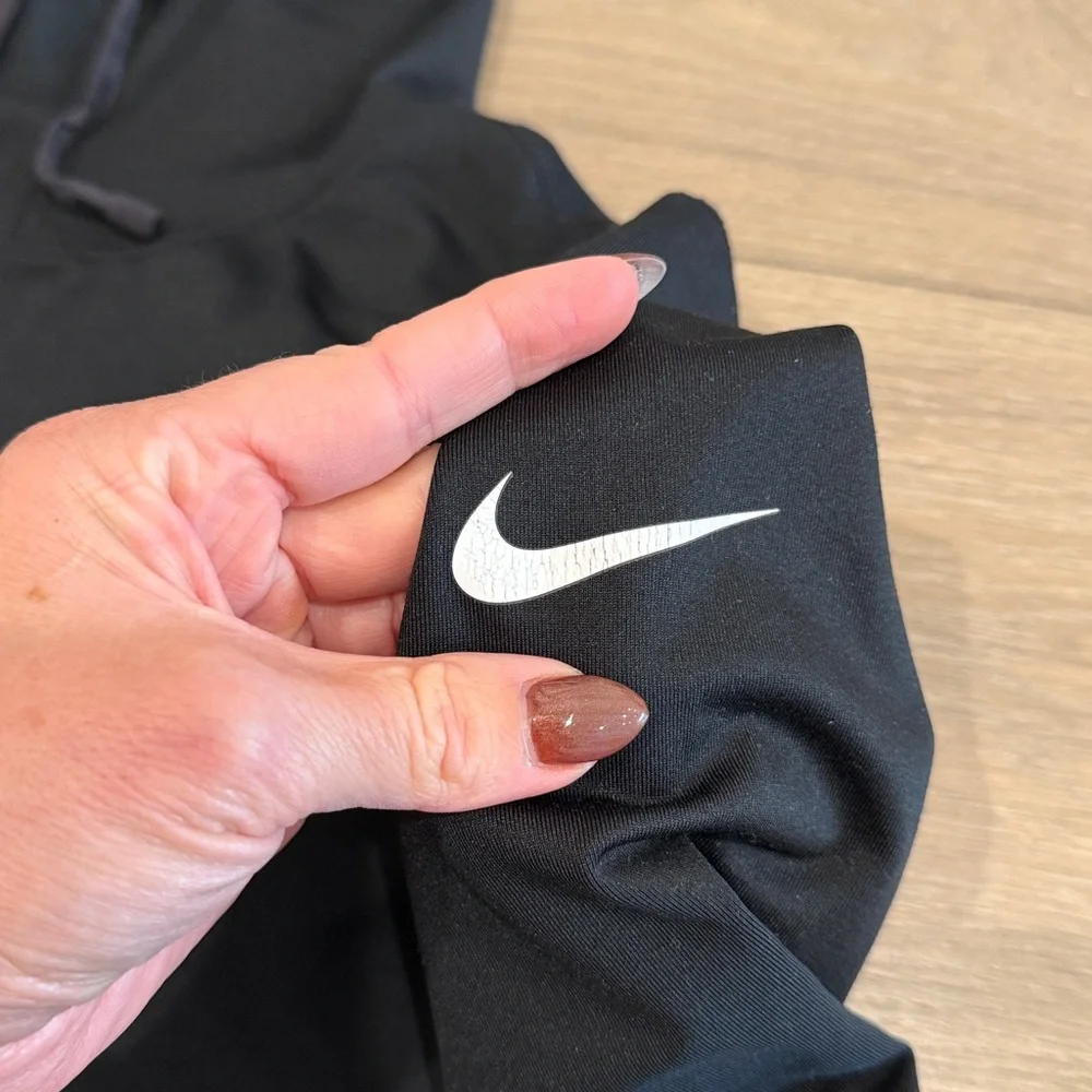 NIKE‎ PRO Black Hyperwarm Fitted Long Sleeve Pullover Active Hoodie Size Medium